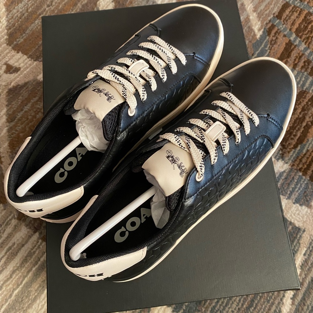 Men sneakers